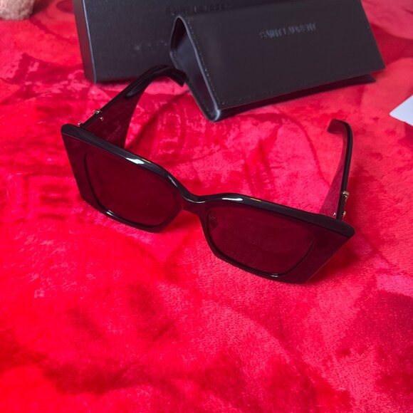 Saint Laurent Statement Black Shades – Gold Logo Glam main image 2